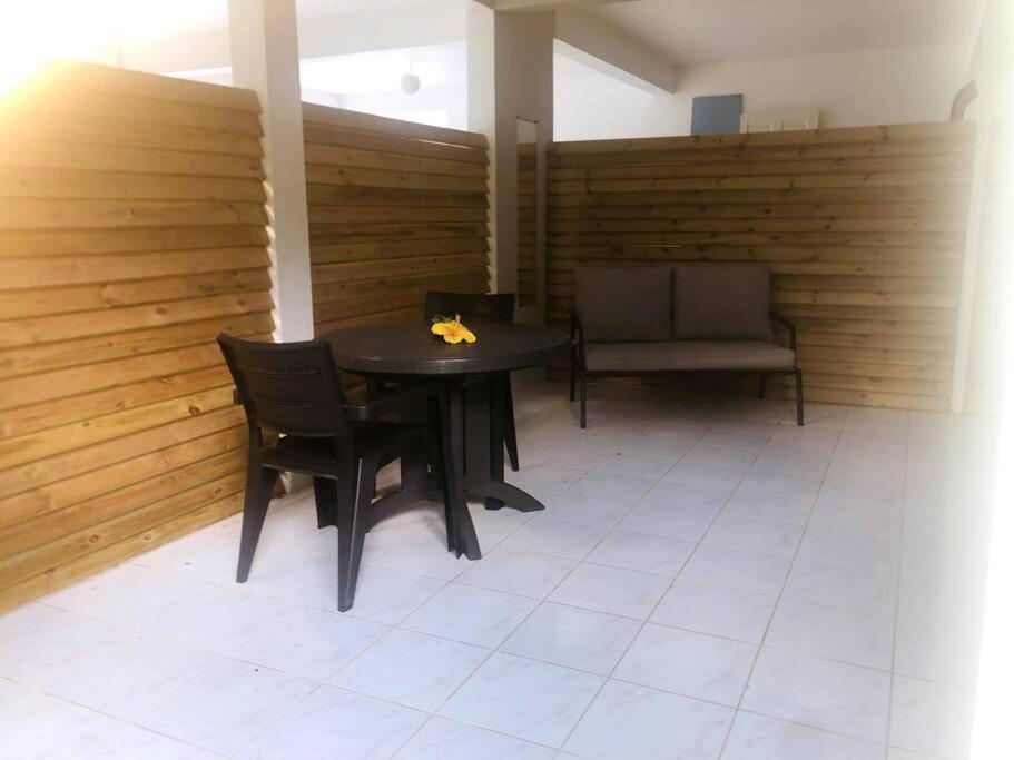 Studio Cosy Avec Piscine Saint-Joseph Ngoại thất bức ảnh